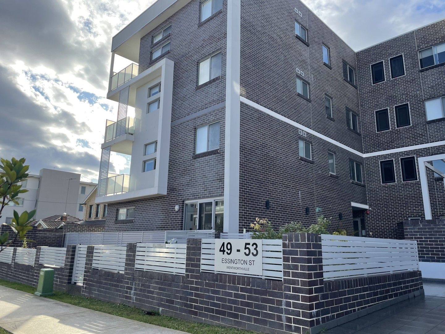 2 bedrooms Apartment / Unit / Flat in 1/49-53 Essington Street WENTWORTHVILLE NSW, 2145