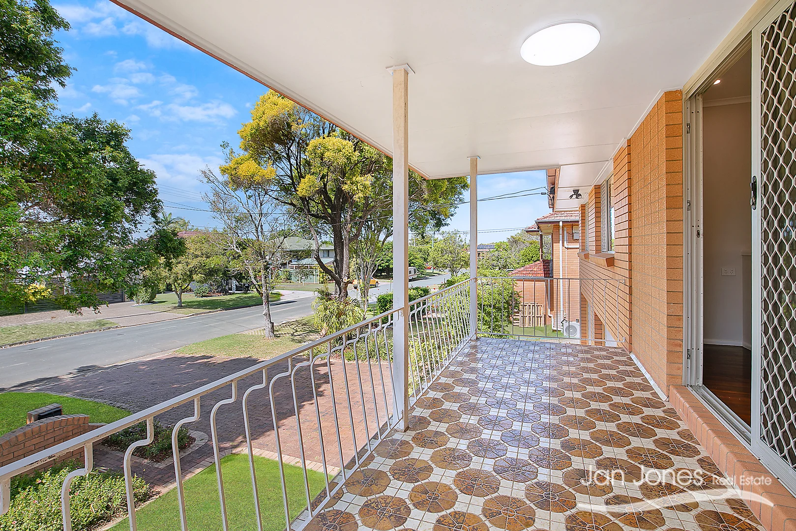 Additional image 4 of 8 Deborah Street, Clontarf QLD 4019