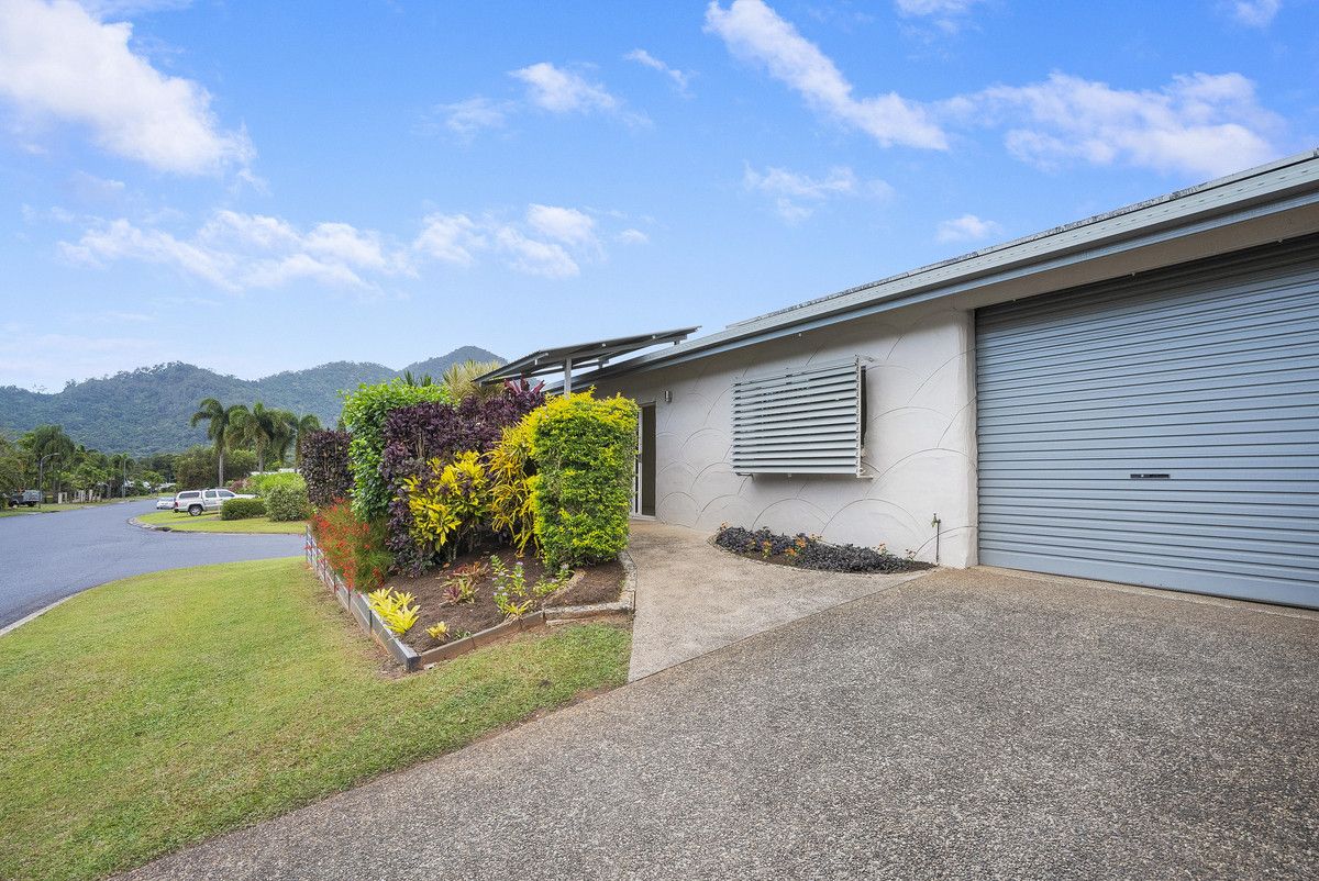 19 Rosewood Close, Redlynch QLD 4870, Image 2