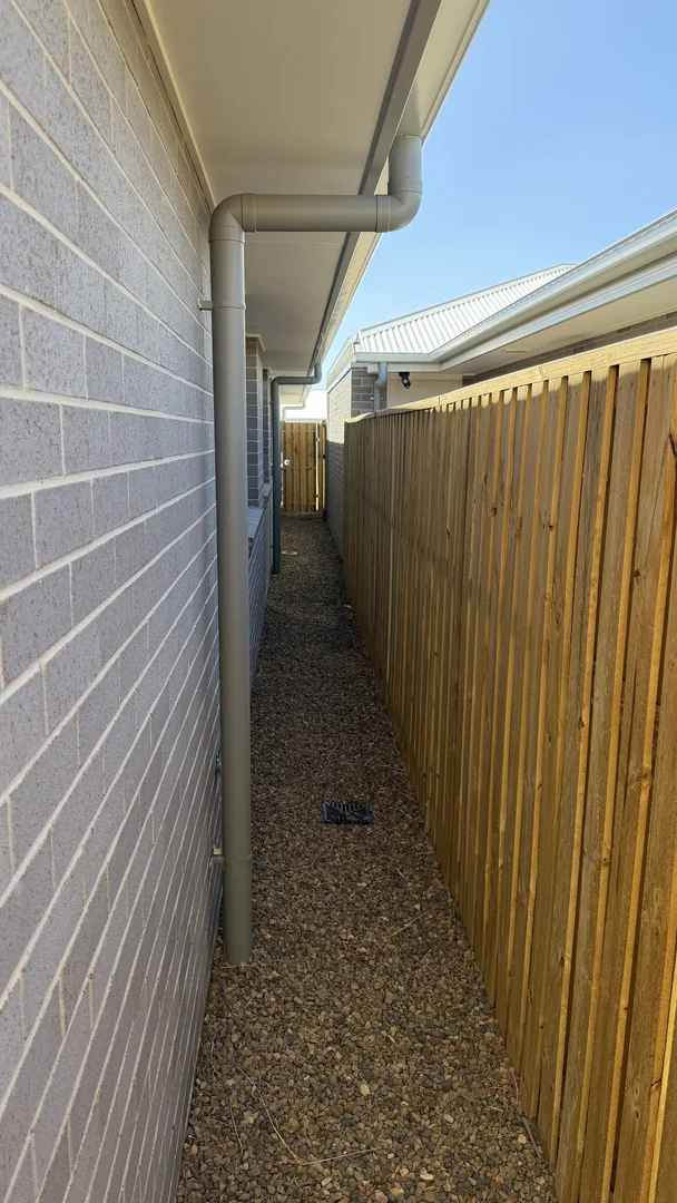 Additional image 15 of 8 Celestial Way, White Rock QLD 4306