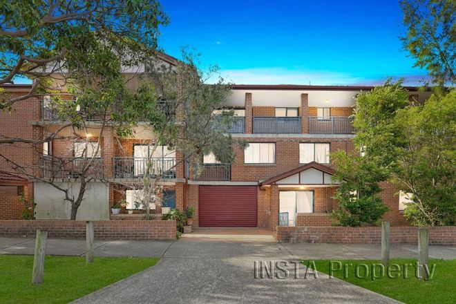 Picture of 2/174 Chapel Road, BANKSTOWN NSW 2200