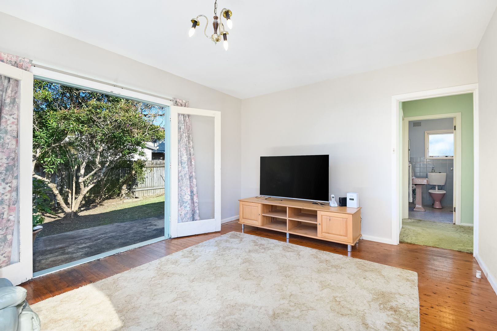 25 Fitzpatrick Avenue East, Frenchs Forest NSW 2086, Image 2