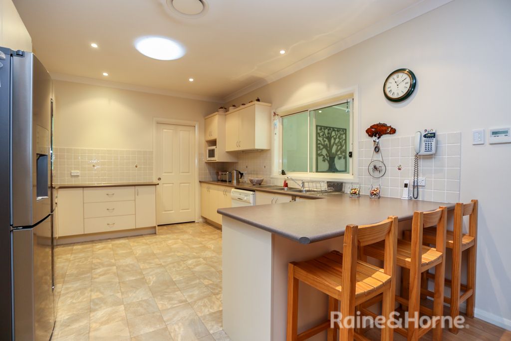 127 Blue Ridge Drive, White Rock NSW 2795, Image 1