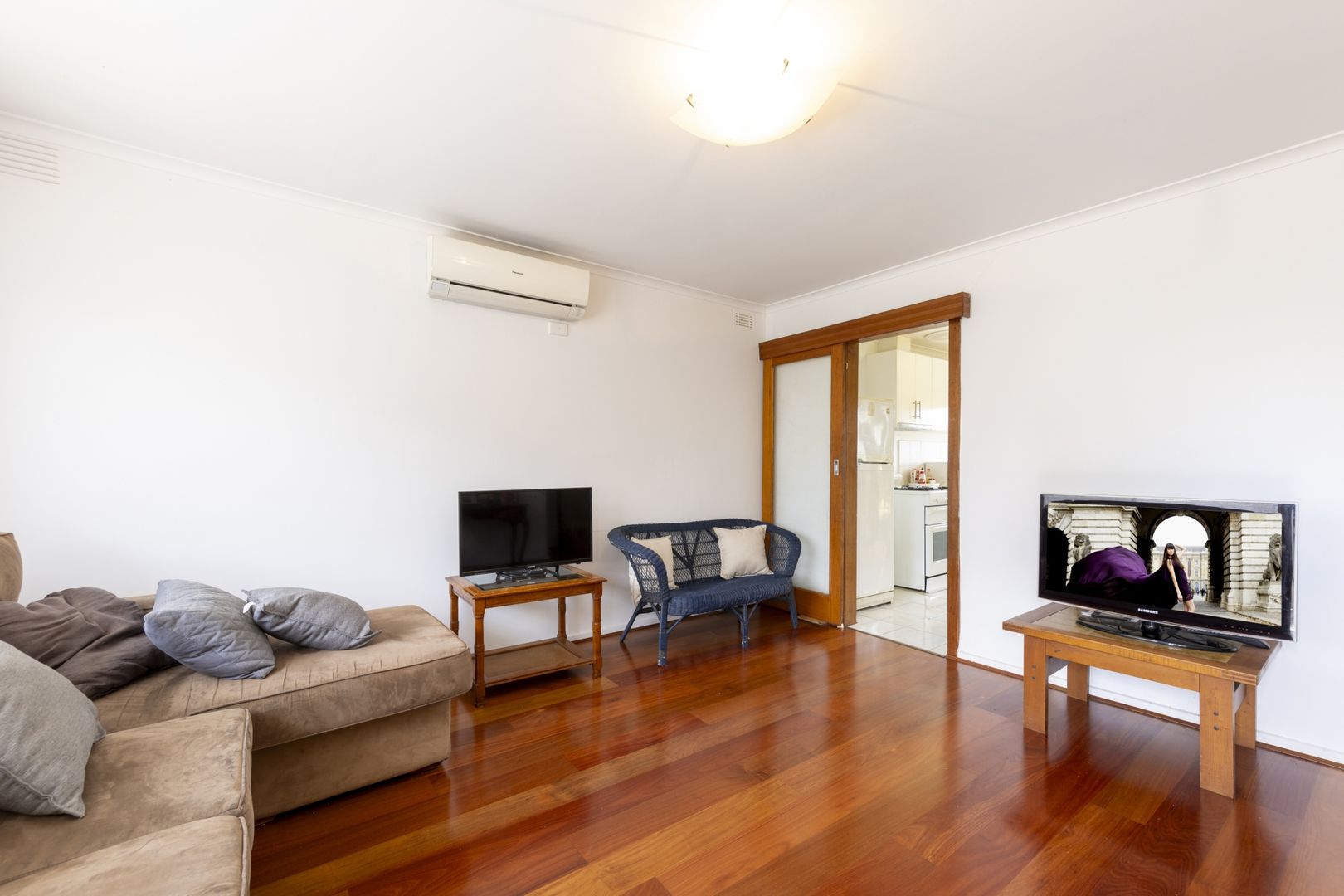 3/28 Hampton Parade, West Footscray VIC 3012, Image 2