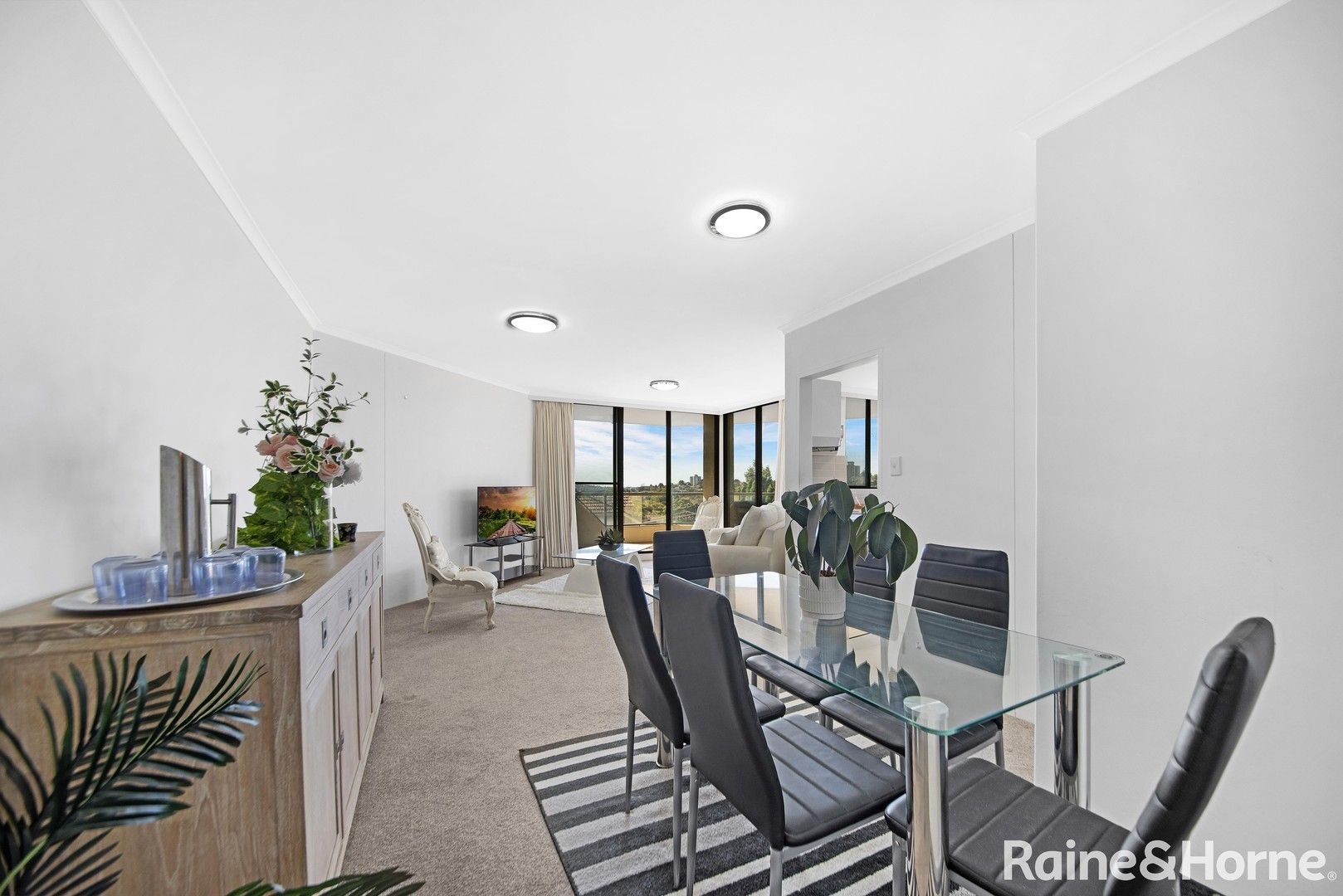 2 bedrooms Apartment / Unit / Flat in 6/30 Young Street CREMORNE NSW, 2090