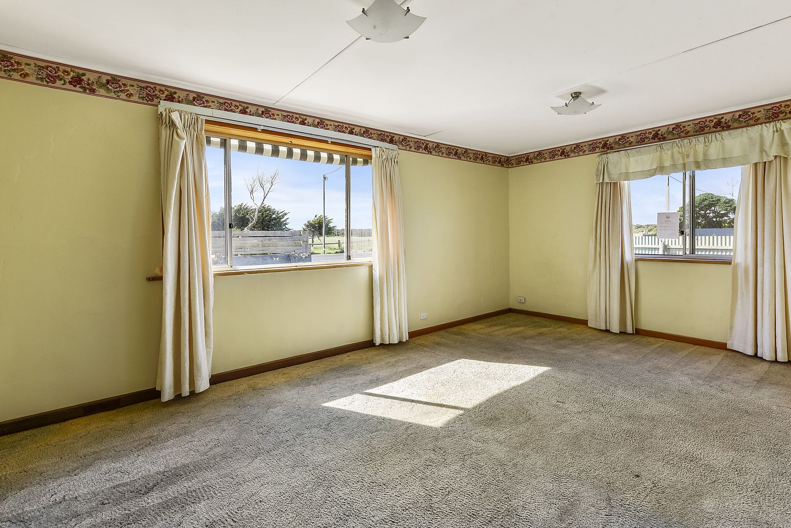 24 Racketts Road, Pelican Point SA 5291, Image 2