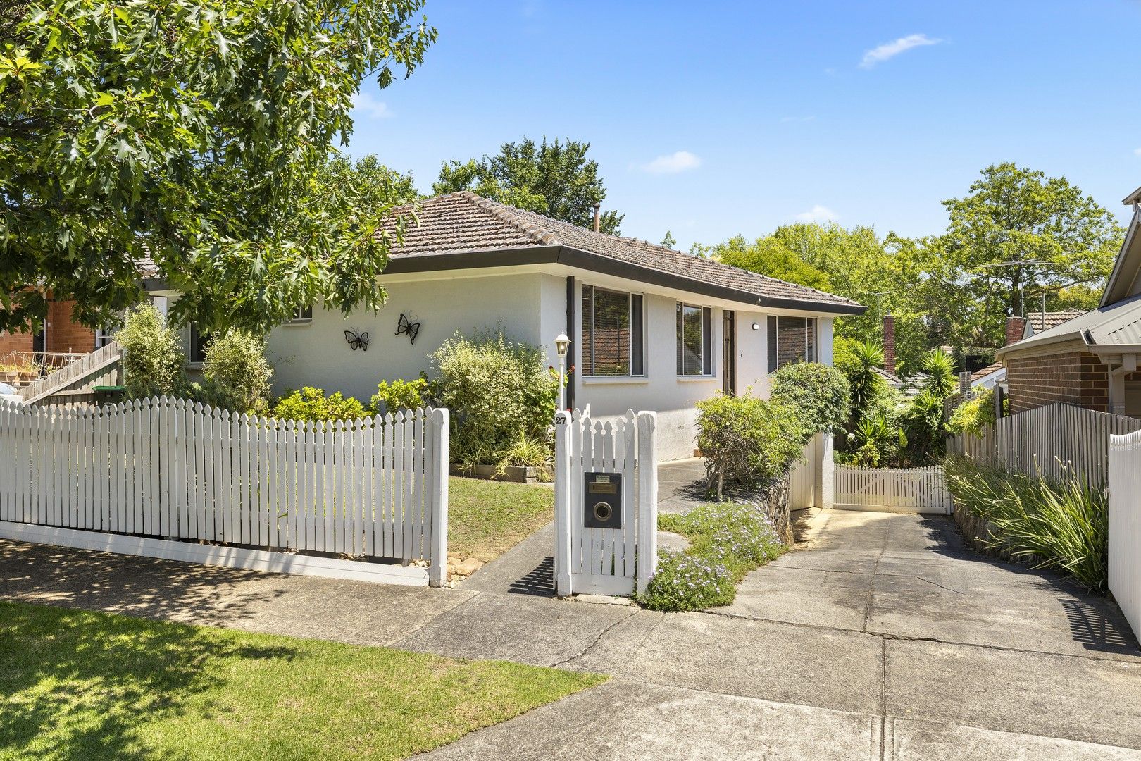 27 Moore Street, Box Hill South VIC 3128 House For Rent Domain