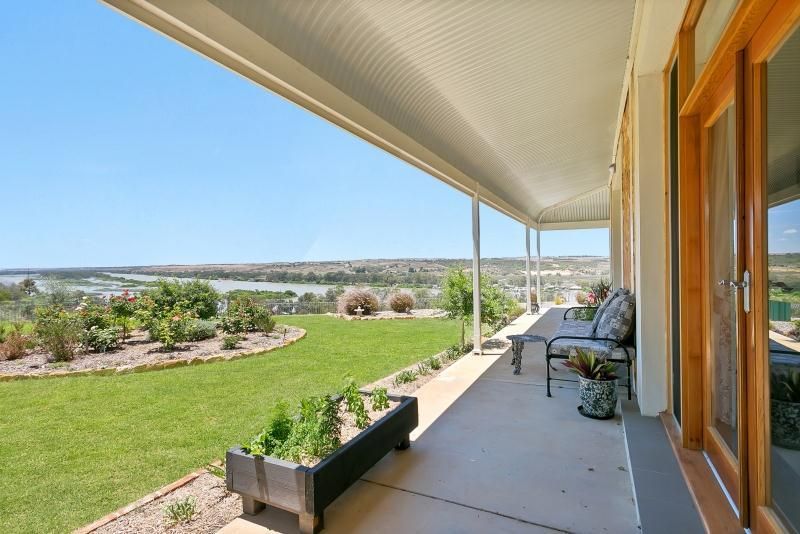 10 Busch Street, Mannum SA 5238, Image 2