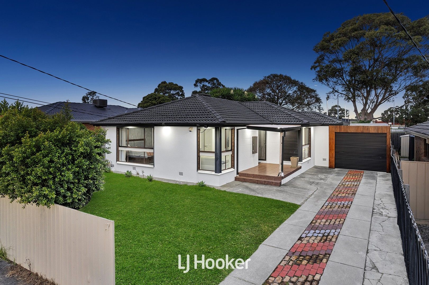 3 bedrooms House in 17 Vivien Street DANDENONG VIC, 3175