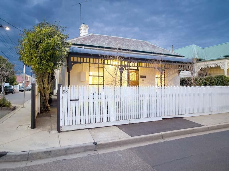 4 bedrooms House in 68 Tyrone Street SOUTH YARRA VIC, 3141