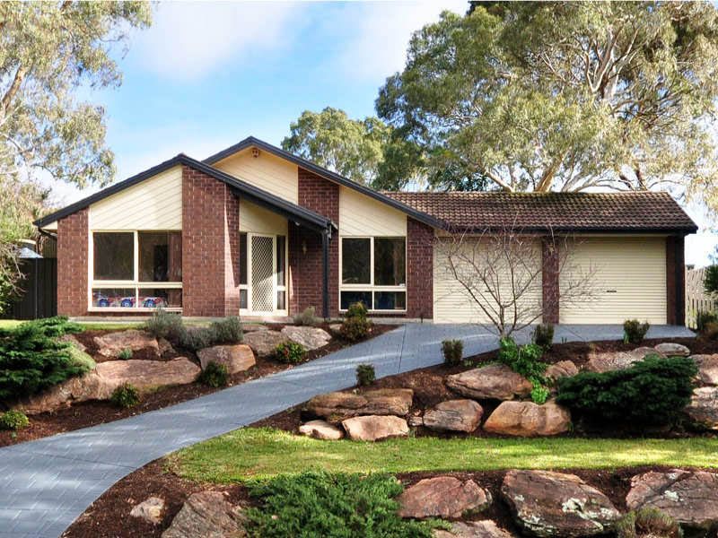 4 Woodland Grove, Aberfoyle Park SA 5159, Image 0