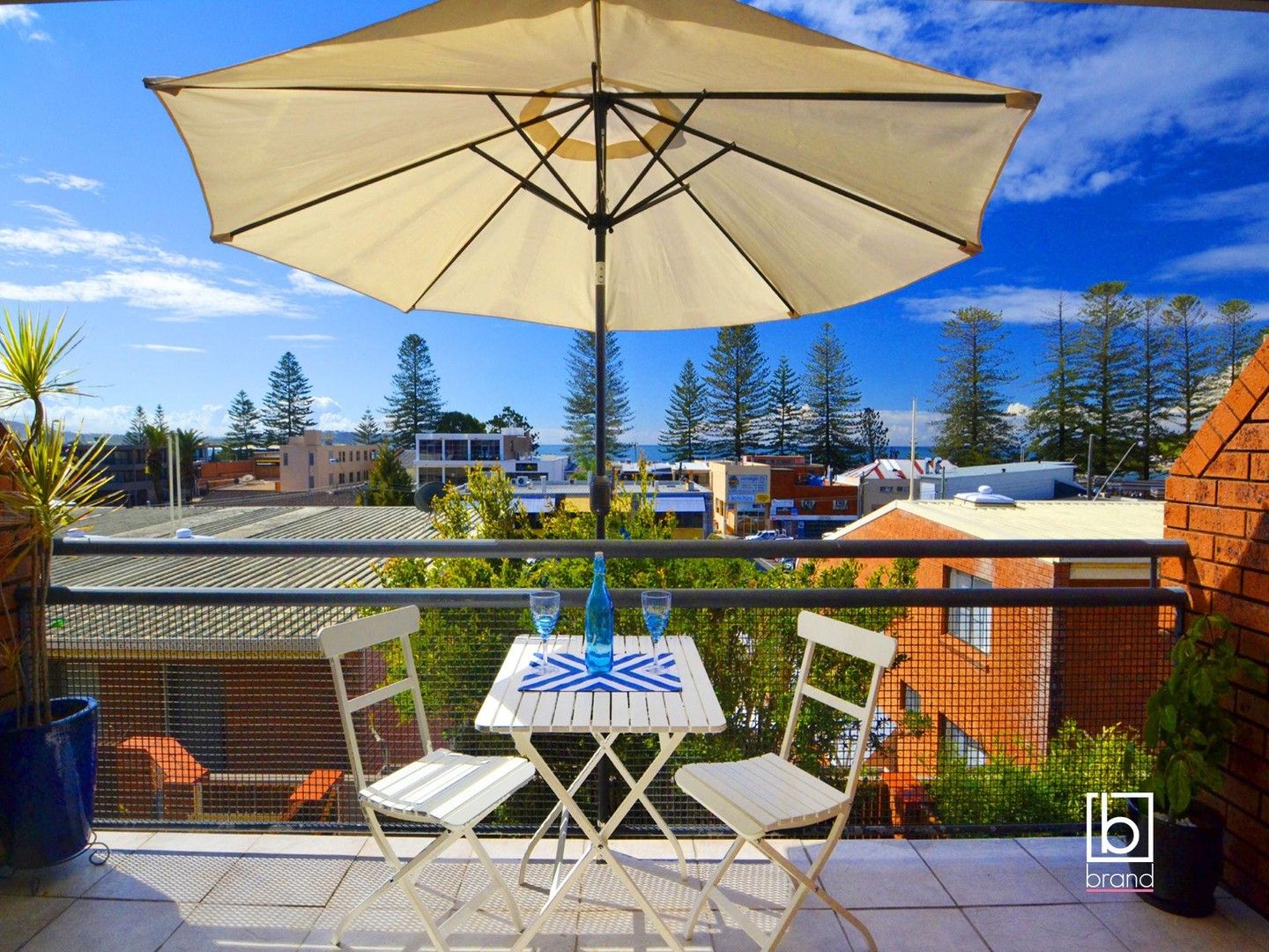 2 bedrooms Apartment / Unit / Flat in 4/10 Church Street TERRIGAL NSW, 2260