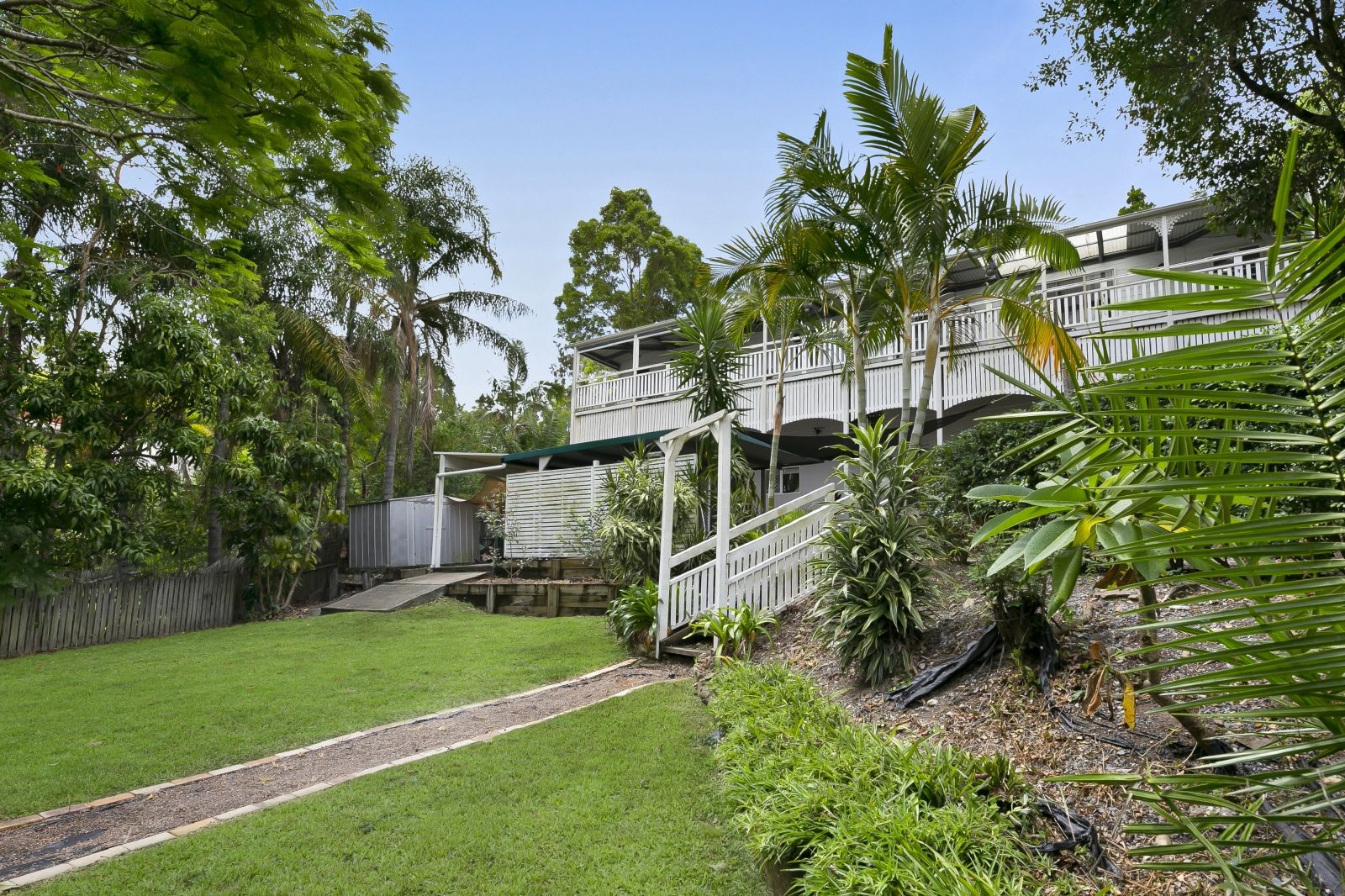 5 bedrooms House in 28 Nolan Street TALLAI QLD, 4213