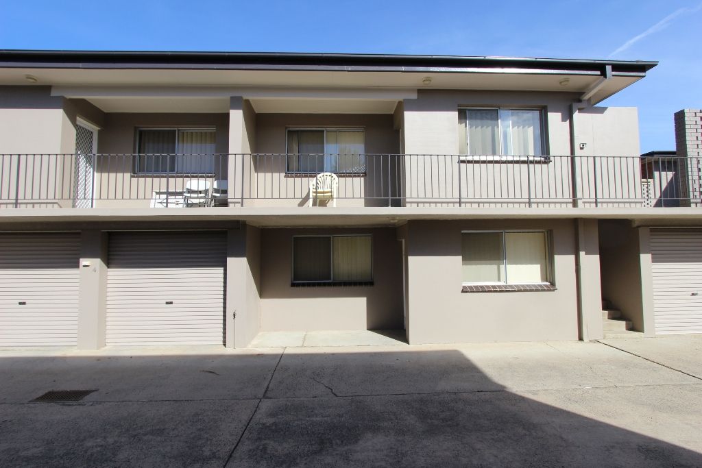 4/111-115 Lambert Street, Bathurst NSW 2795, Image 0