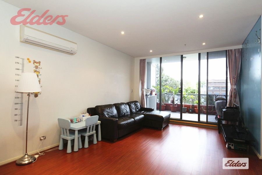 806/90 George Street, Hornsby NSW 2077, Image 2