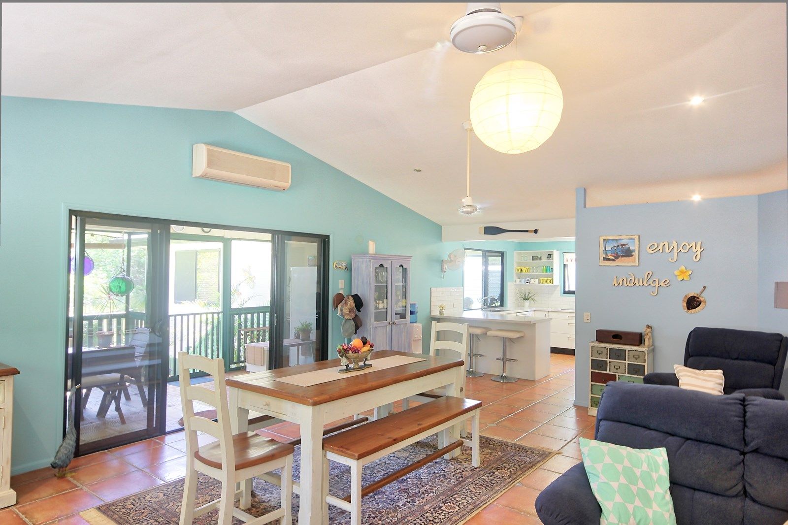 17 Aminya Street, Coochiemudlo Island QLD 4184, Image 1