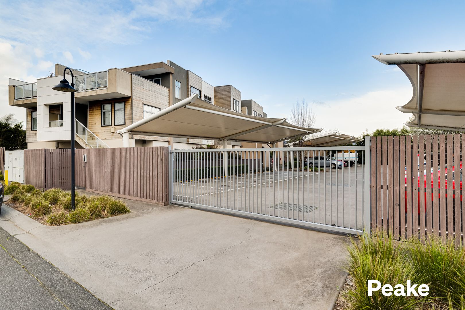 9/302 Golf Links Road, Narre Warren VIC 3805, Image 2