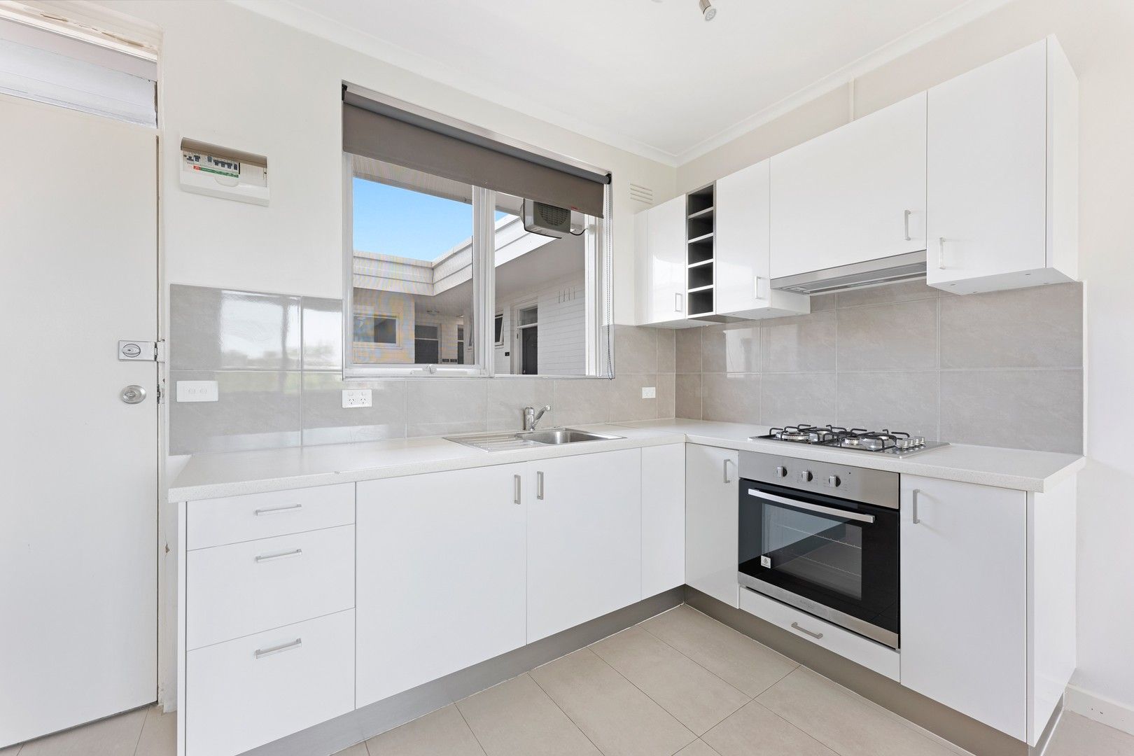 1 bedrooms Apartment / Unit / Flat in 12/17-19 Shakespeare Grove ST KILDA VIC, 3182