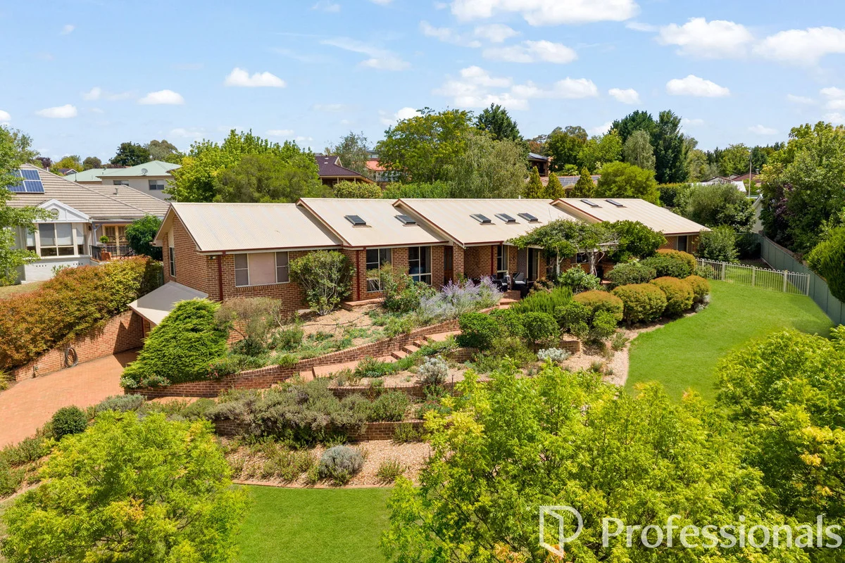 18 Cherrywood Crescent, Llanarth NSW 2795