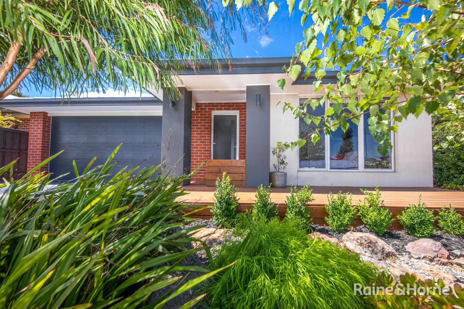 3 bedrooms House in 617 Elizabeth Drive SUNBURY VIC, 3429