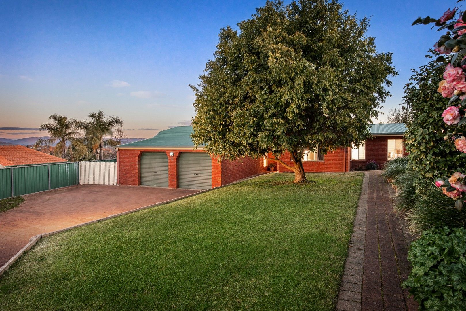 1/3 Maynet Place, West Albury NSW 2640, Image 0