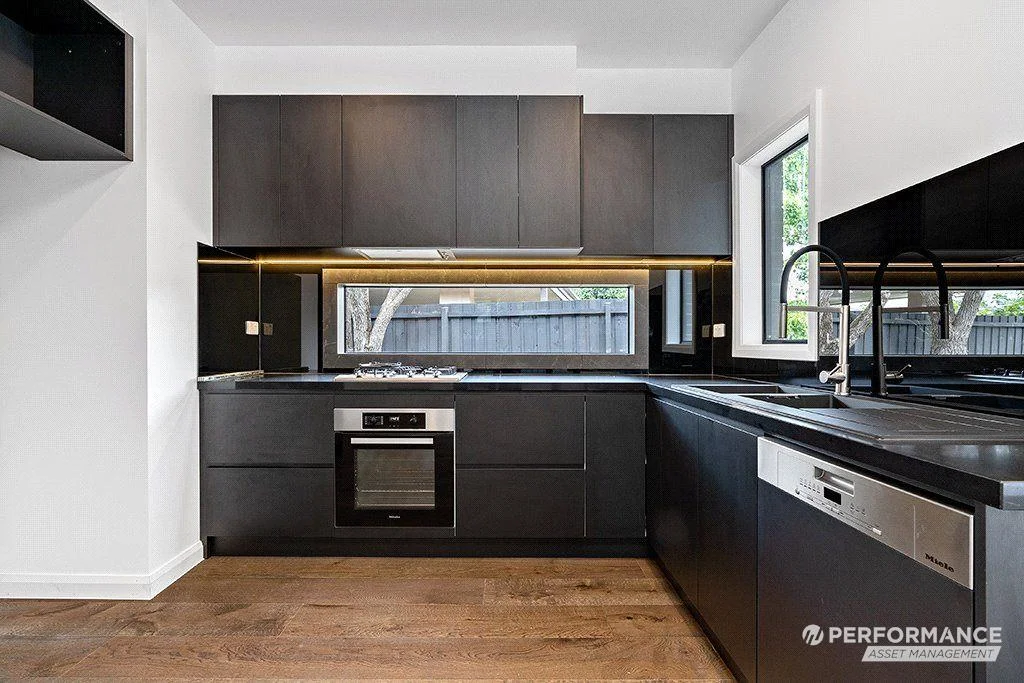 Additional image 3 of 1/1 Dumfries Court, Glen Waverley VIC 3150