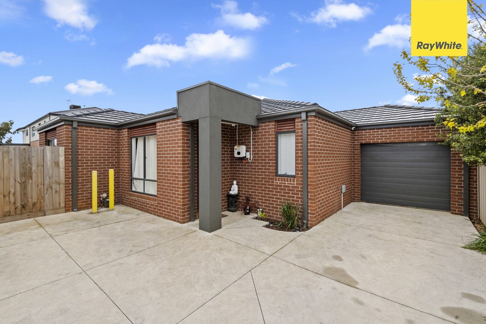 3/5 Bronton Close, Kurunjang VIC 3337