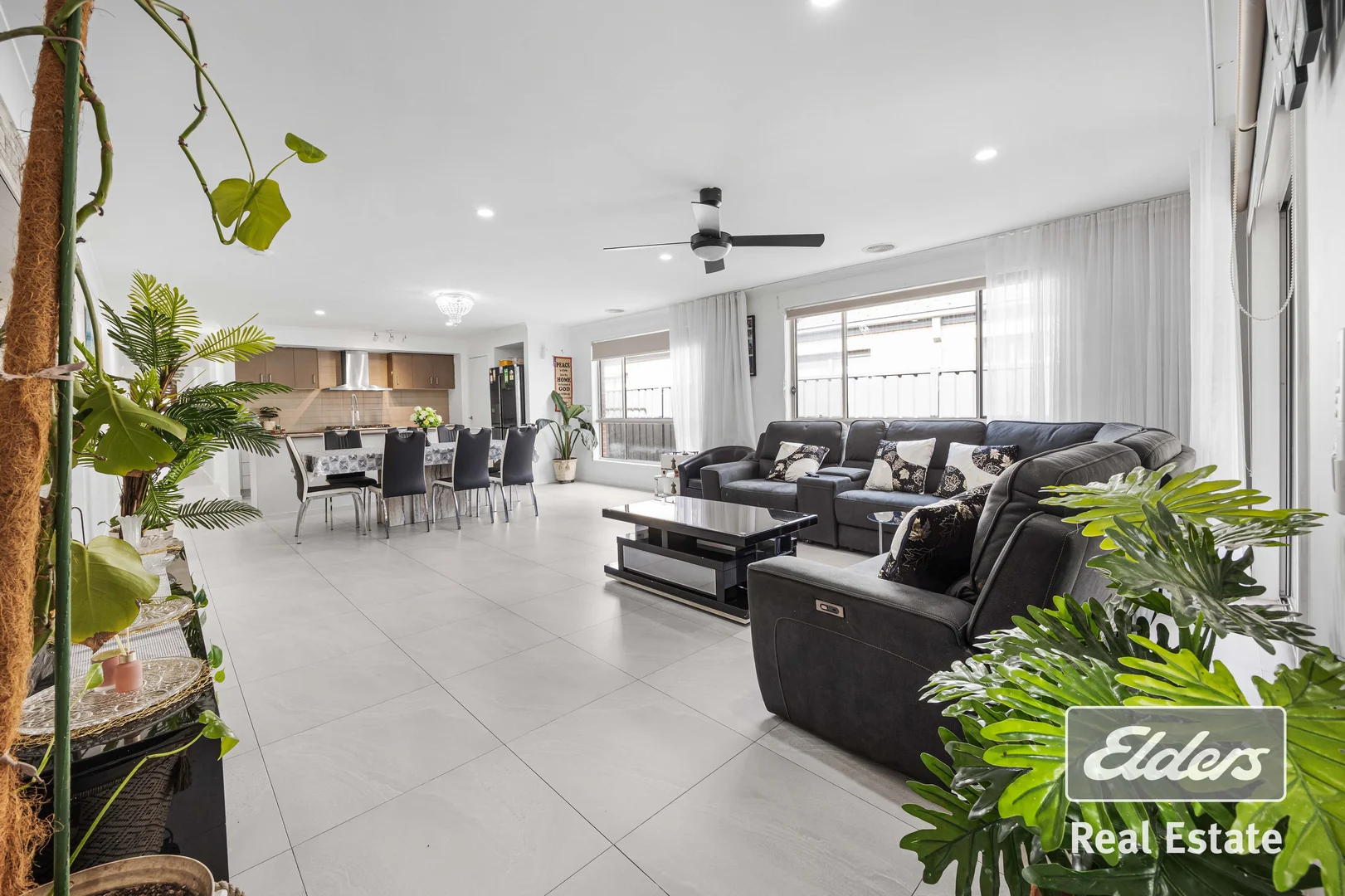 Additional image 5 of 27 Willandra Boulevard, Harkness VIC 3337