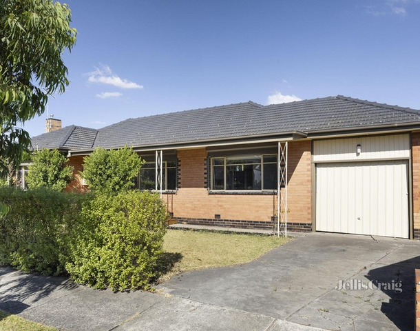 2A Locher Avenue, Reservoir VIC 3073