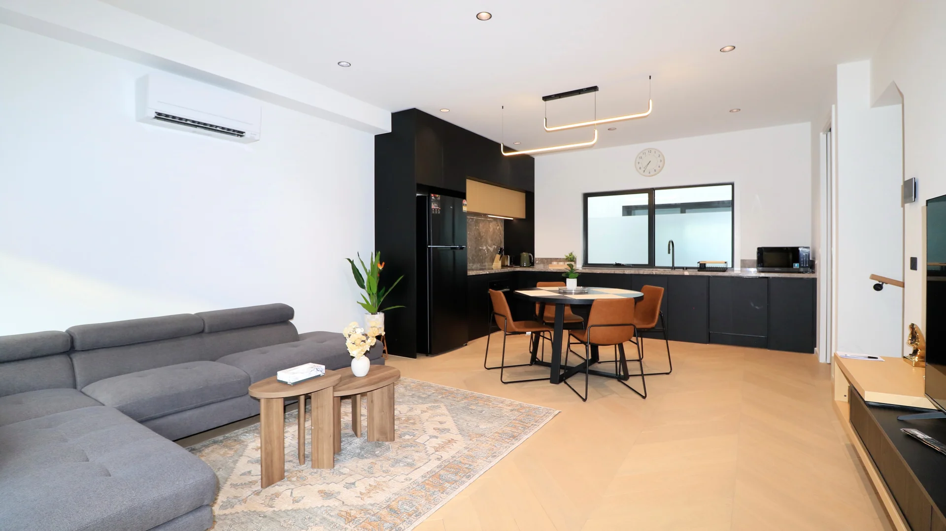 Additional image 5 of 8/212 Ballarat Road, Maidstone VIC 3012