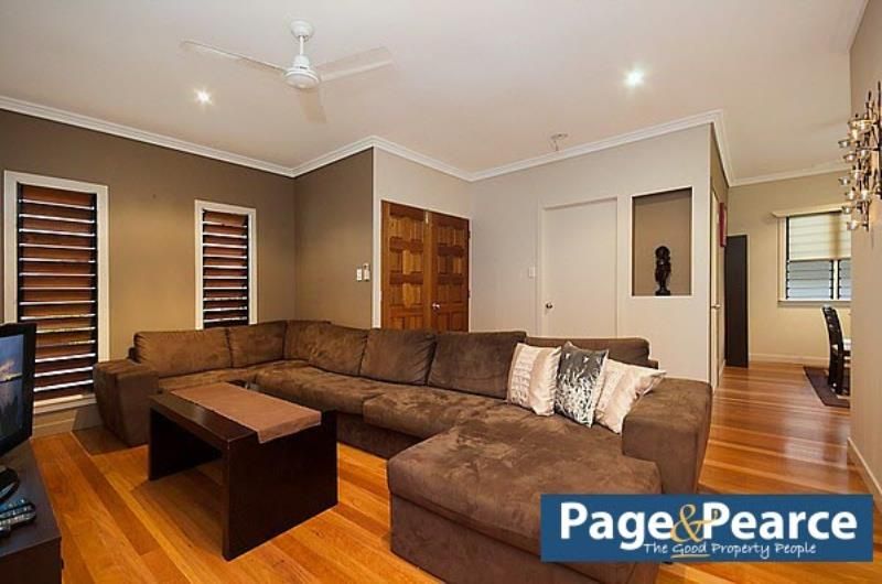 17 SHEERWATER PARADE, Douglas QLD 4814, Image 2