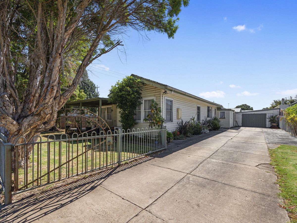 17 Anderson Street, Newhaven VIC 3925, Image 0