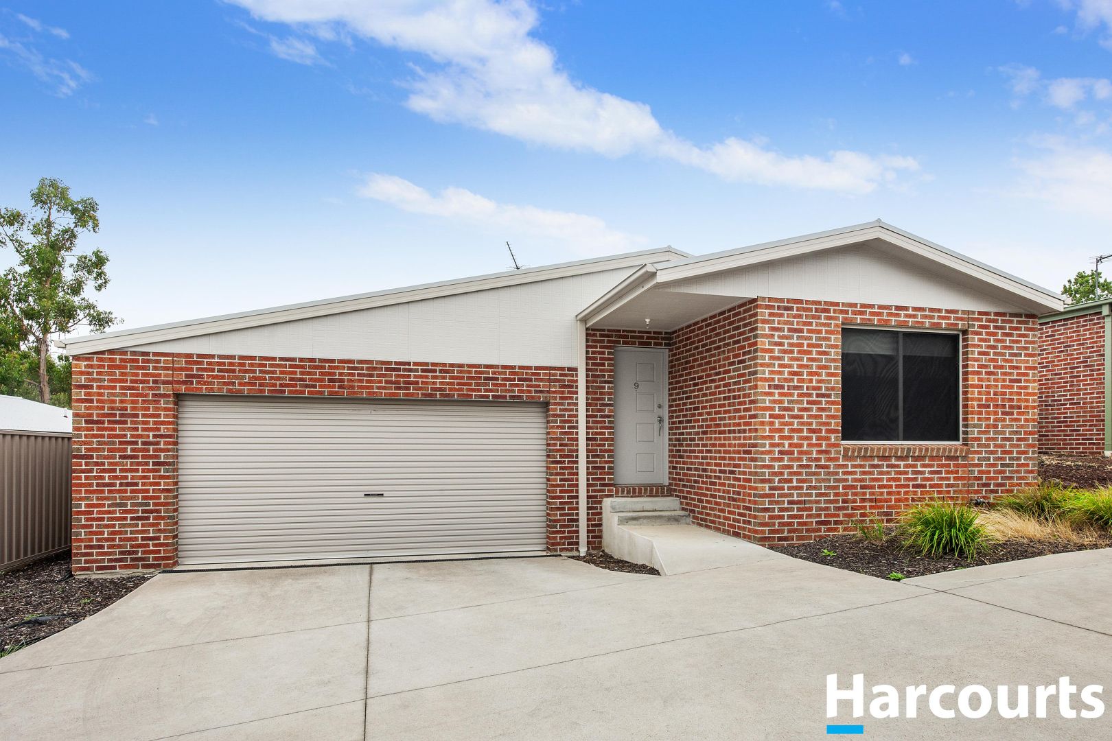 9/341A Humffray Street North, Brown Hill VIC 3350