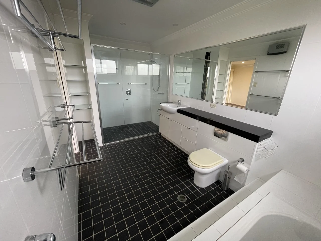 Additional image 6 of 3/74a The Heights, Hillvue NSW 2340