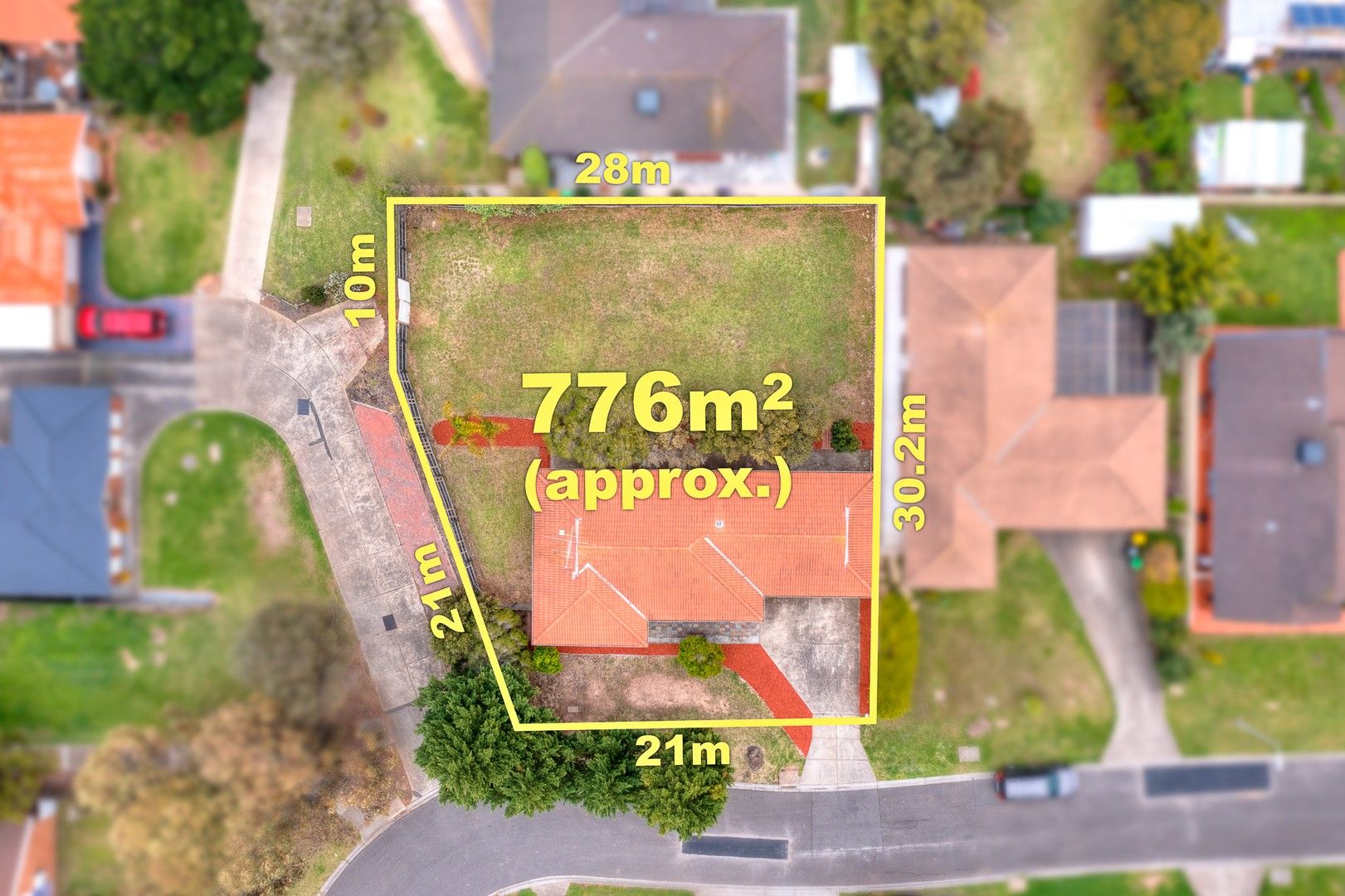 13 Flint Crescent, Delahey VIC 3037, Image 0