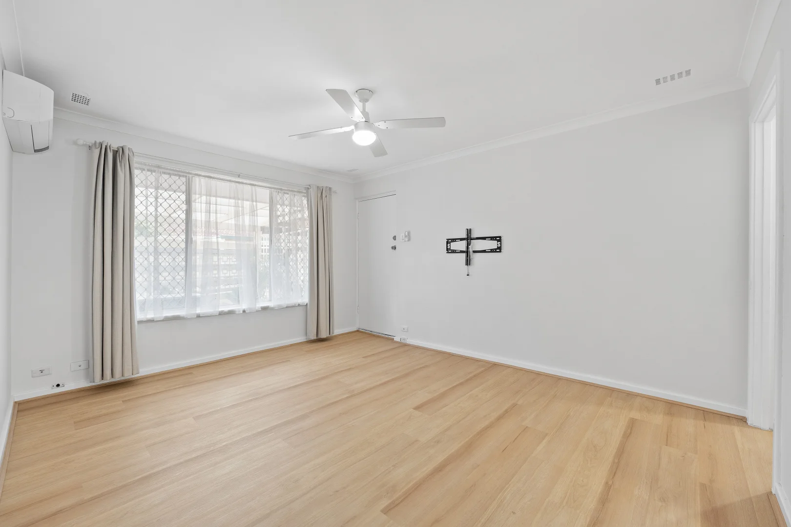 Additional image 10 of 5/15 Fisher St, Rockingham WA 6168