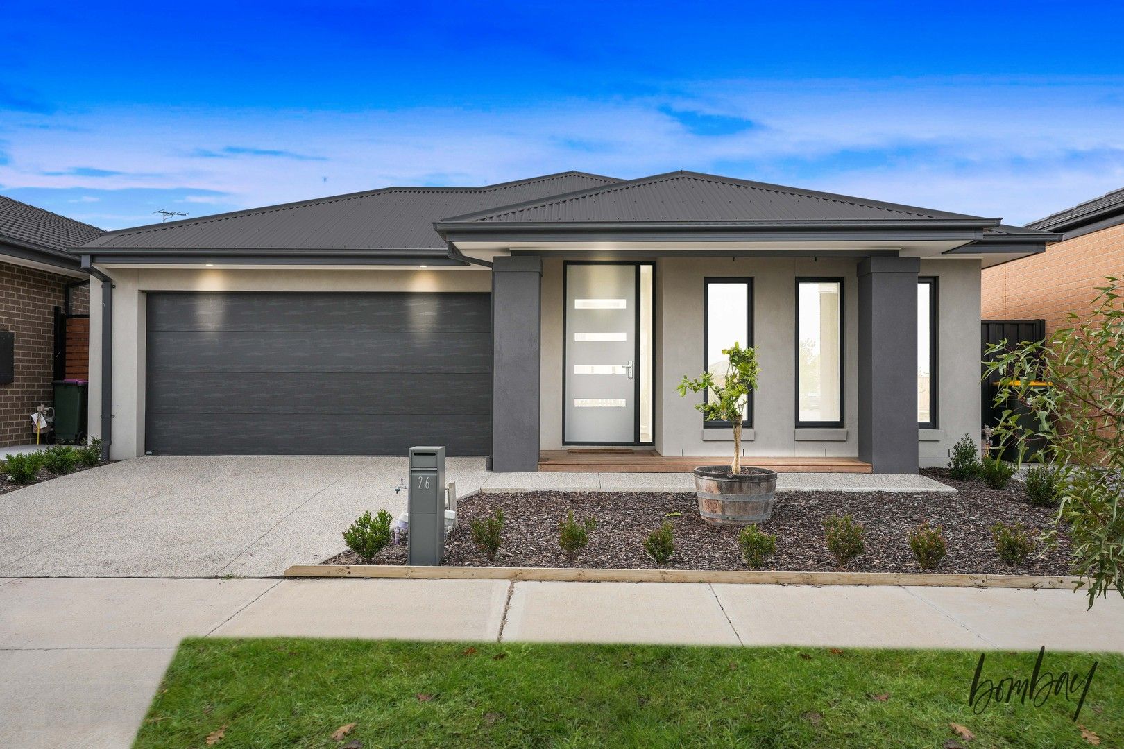 4 bedrooms House in 26 Luppino Street DONNYBROOK VIC, 3064