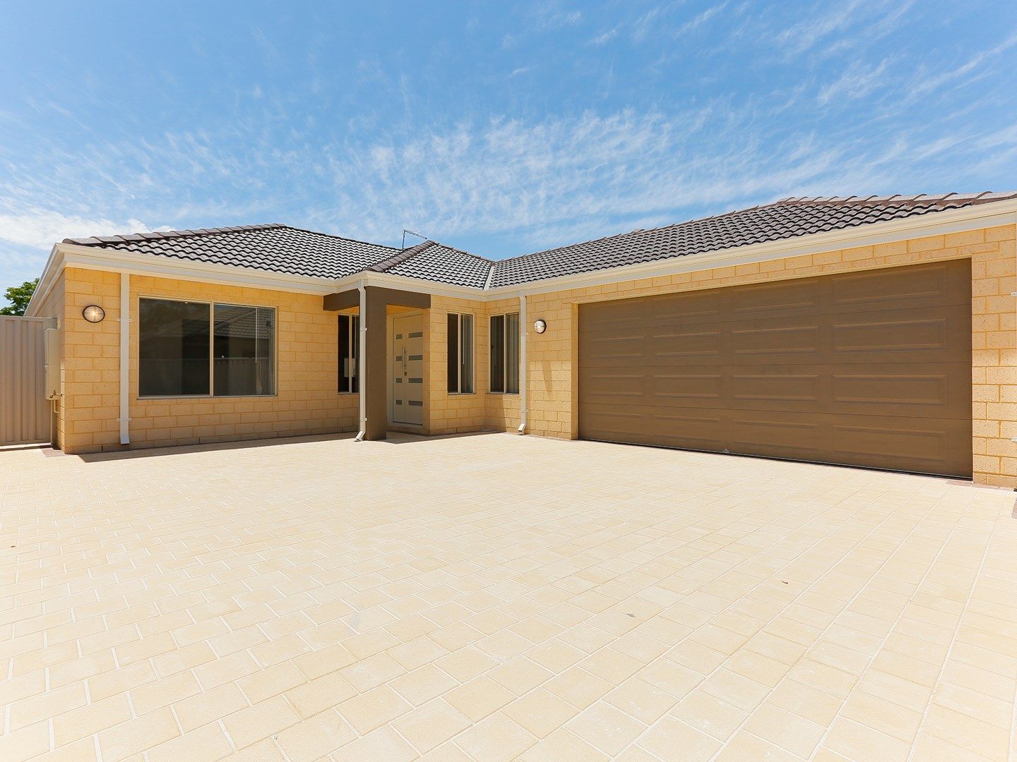 4 bedrooms House in 27B Farnham Street BENTLEY WA, 6102