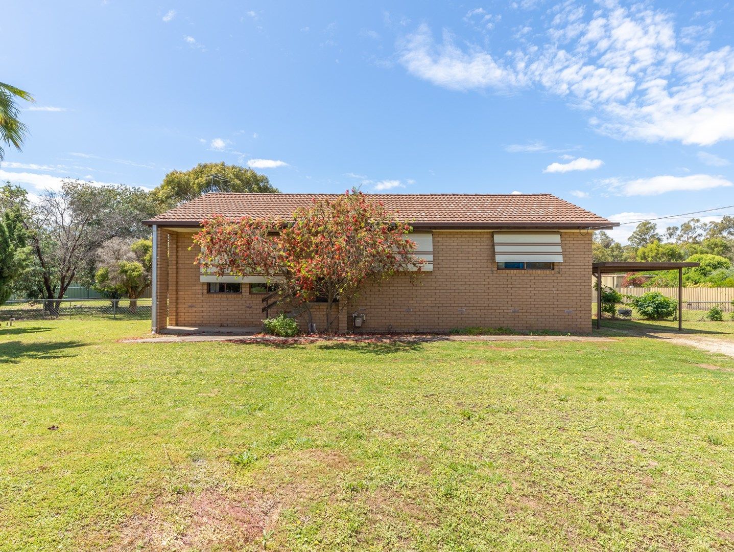 128 Larmer St, Howlong NSW 2643, Image 0