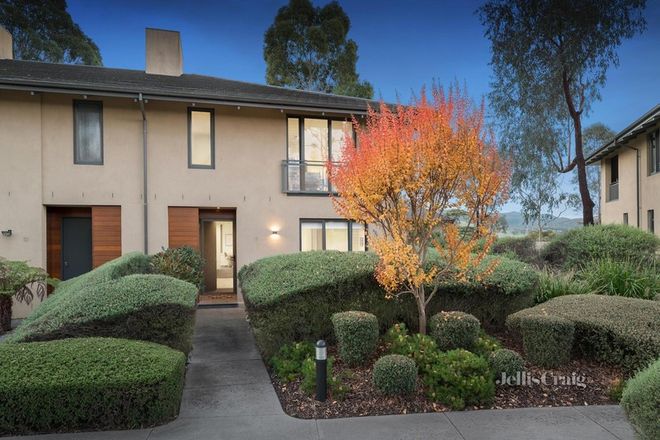 Picture of 11 Henley Bridge Road, CHIRNSIDE PARK VIC 3116