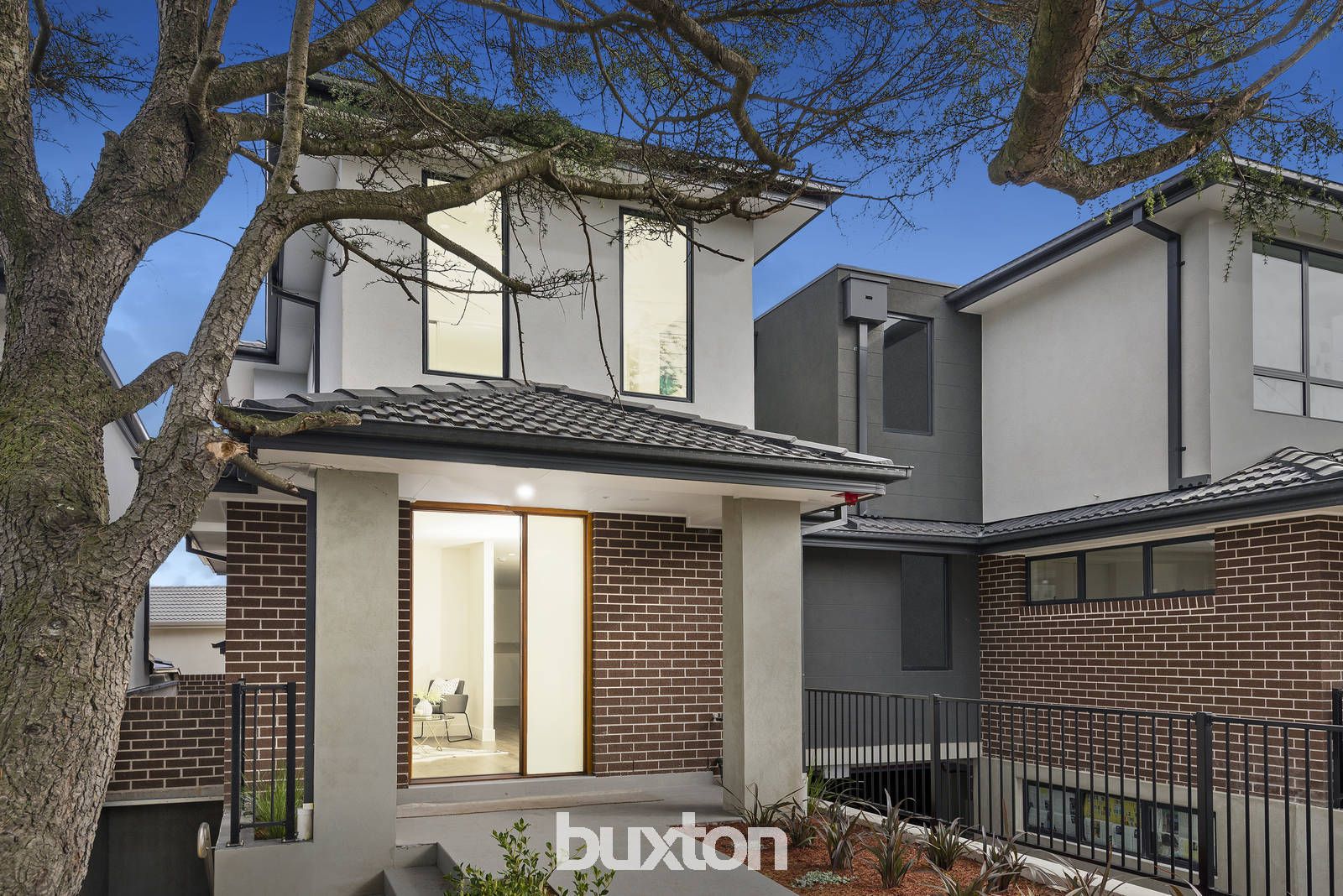 2/9 Atkinson Street, Chadstone VIC 3148, Image 0