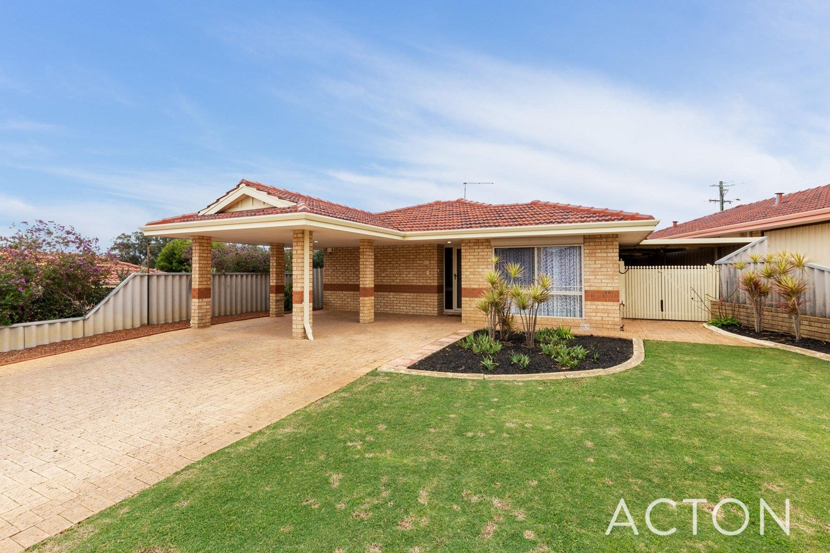 1B Okra Court, Lake Coogee WA 6166, Image 0