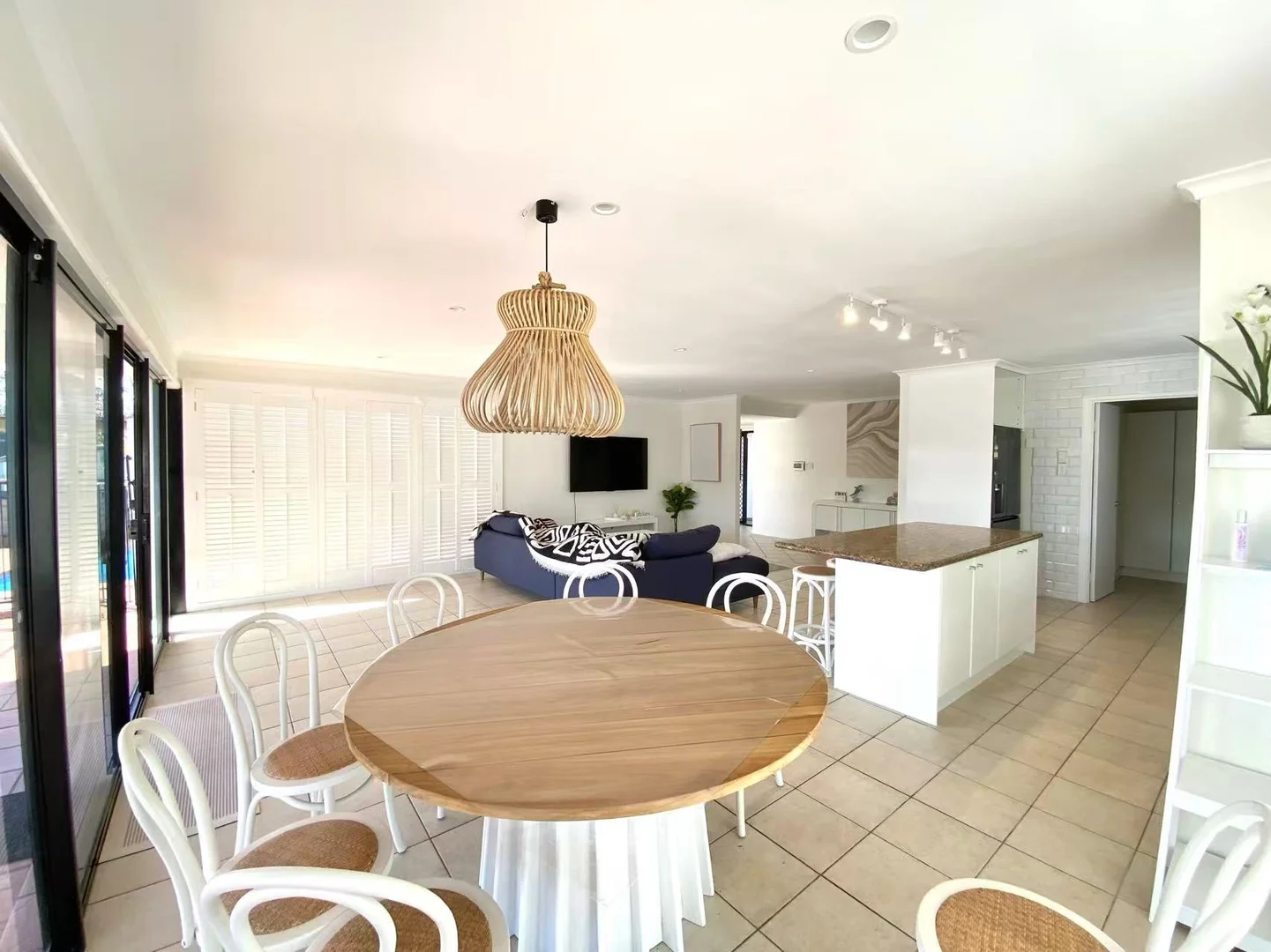 Additional image 9 of 5 Allambi Ave, Broadbeach Waters QLD 4218