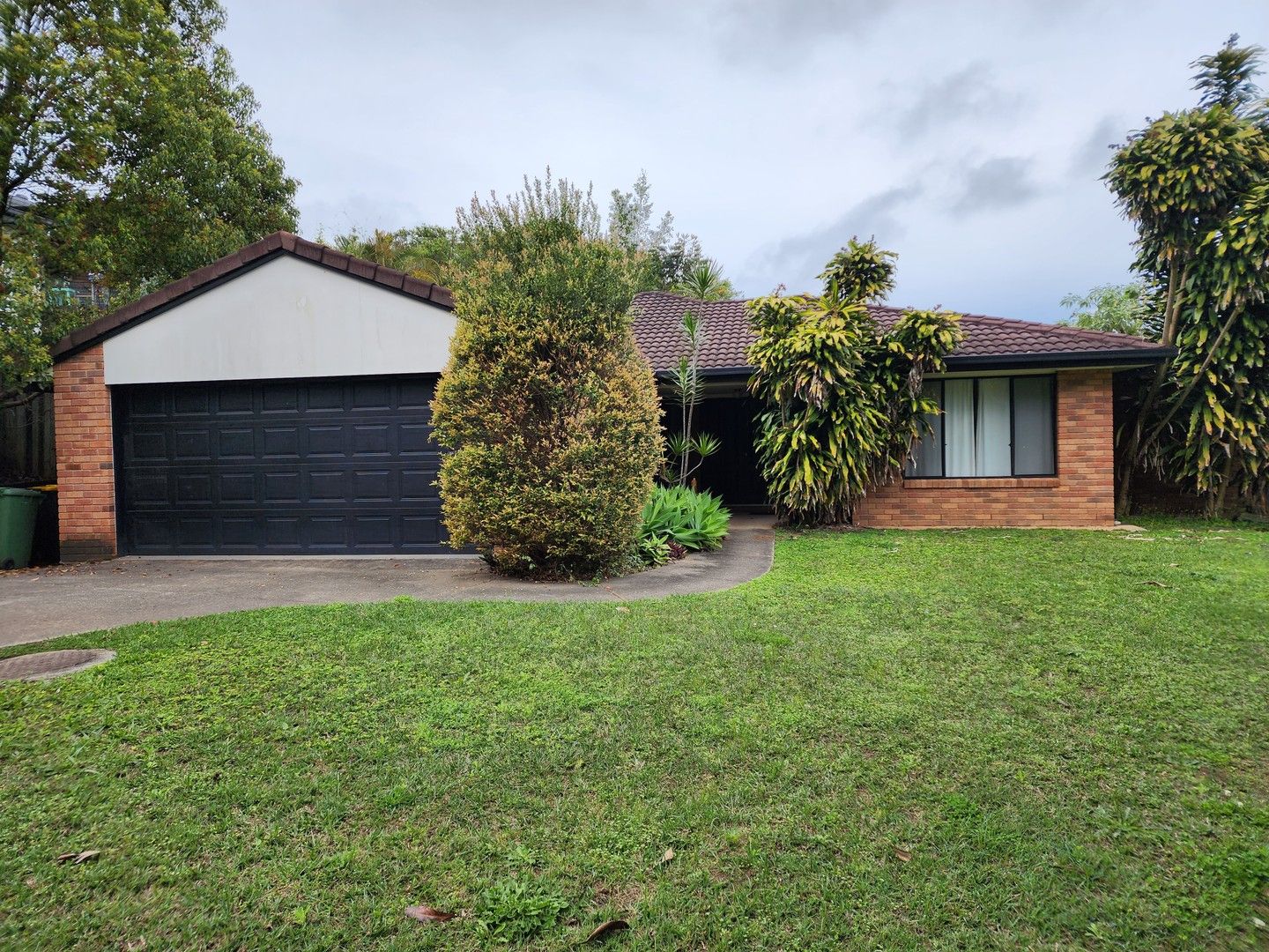 4 bedrooms House in 6 Black Myrtle Court WOOMBYE QLD, 4559