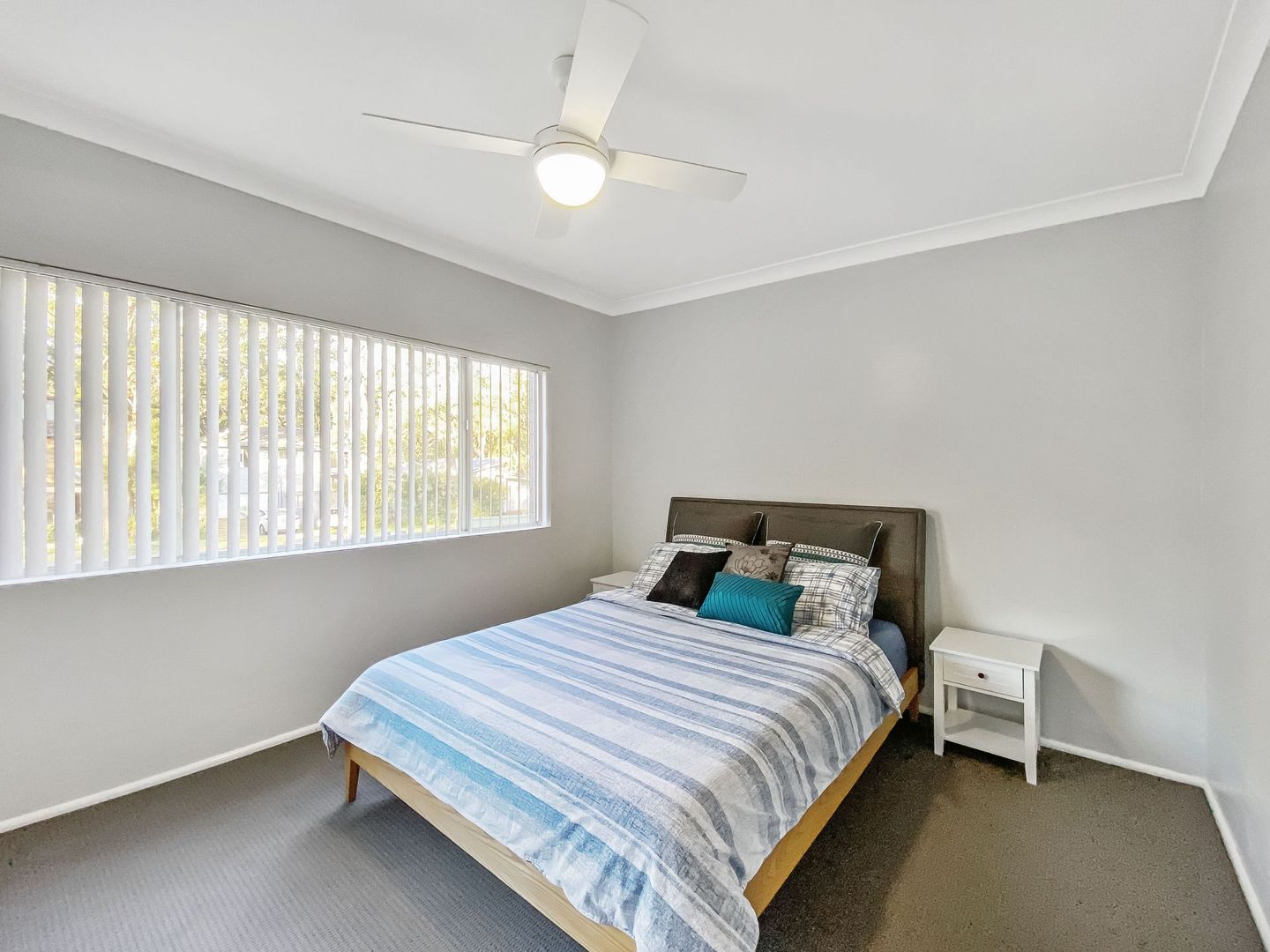 6 Birrabang Avenue, Summerland Point NSW 2259, Image 2