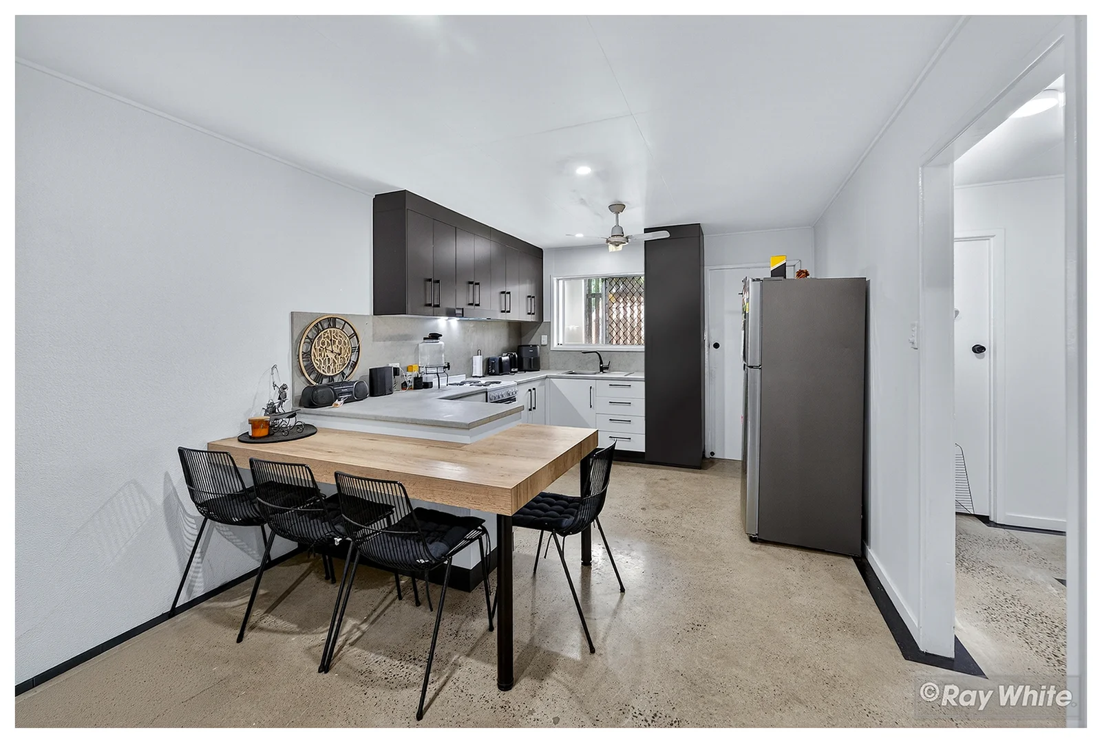 Additional image 5 of Units 1 & 2/321 Blanchfield Street, Koongal QLD 4701