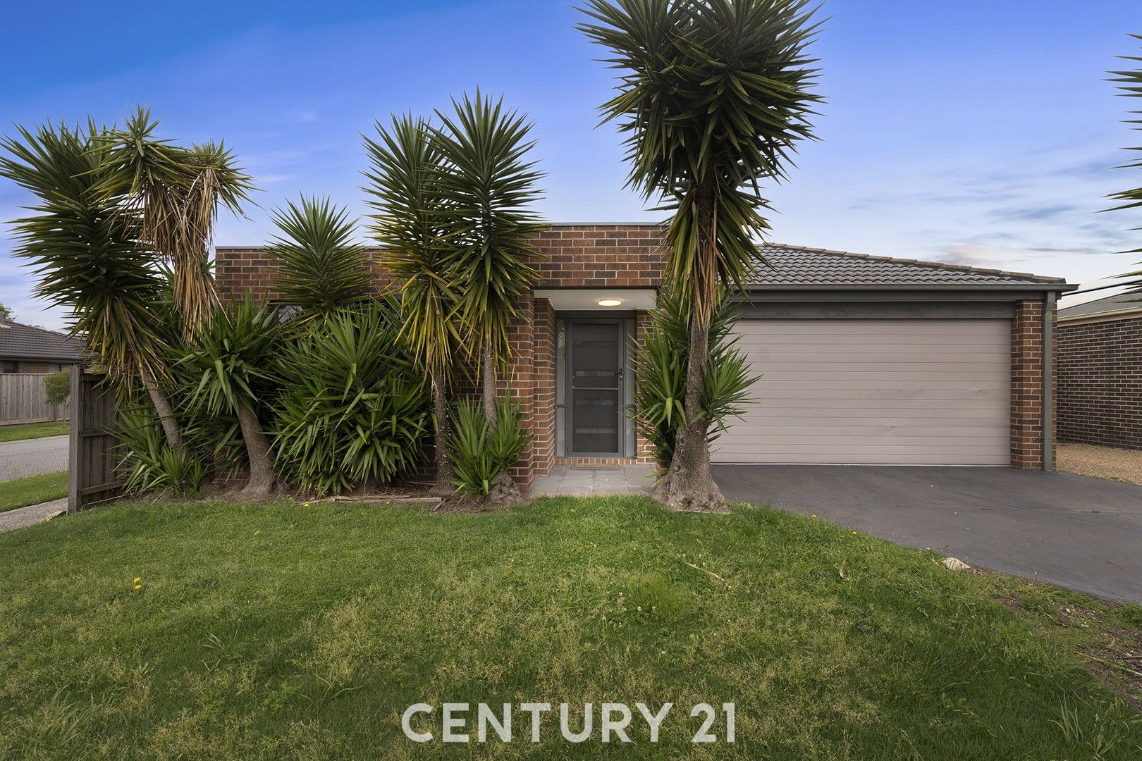 2 Marbec Place, Lyndhurst VIC 3975, Image 0