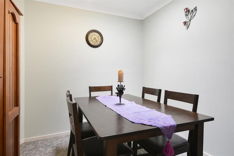 15A Valentine Pl, Rosemeadow NSW 2560, Image 2