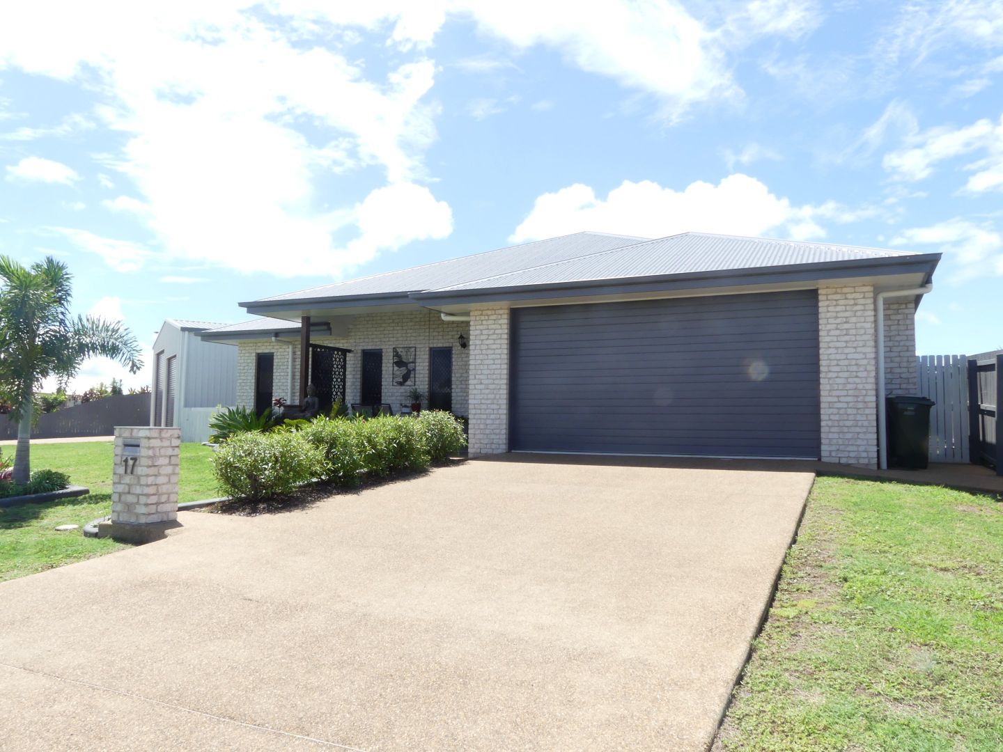 17 Palermo Ave, Ashfield QLD 4670, Image 2