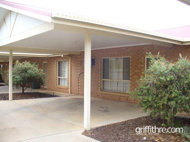 3/29 Couch Road, Griffith NSW 2680, Image 0